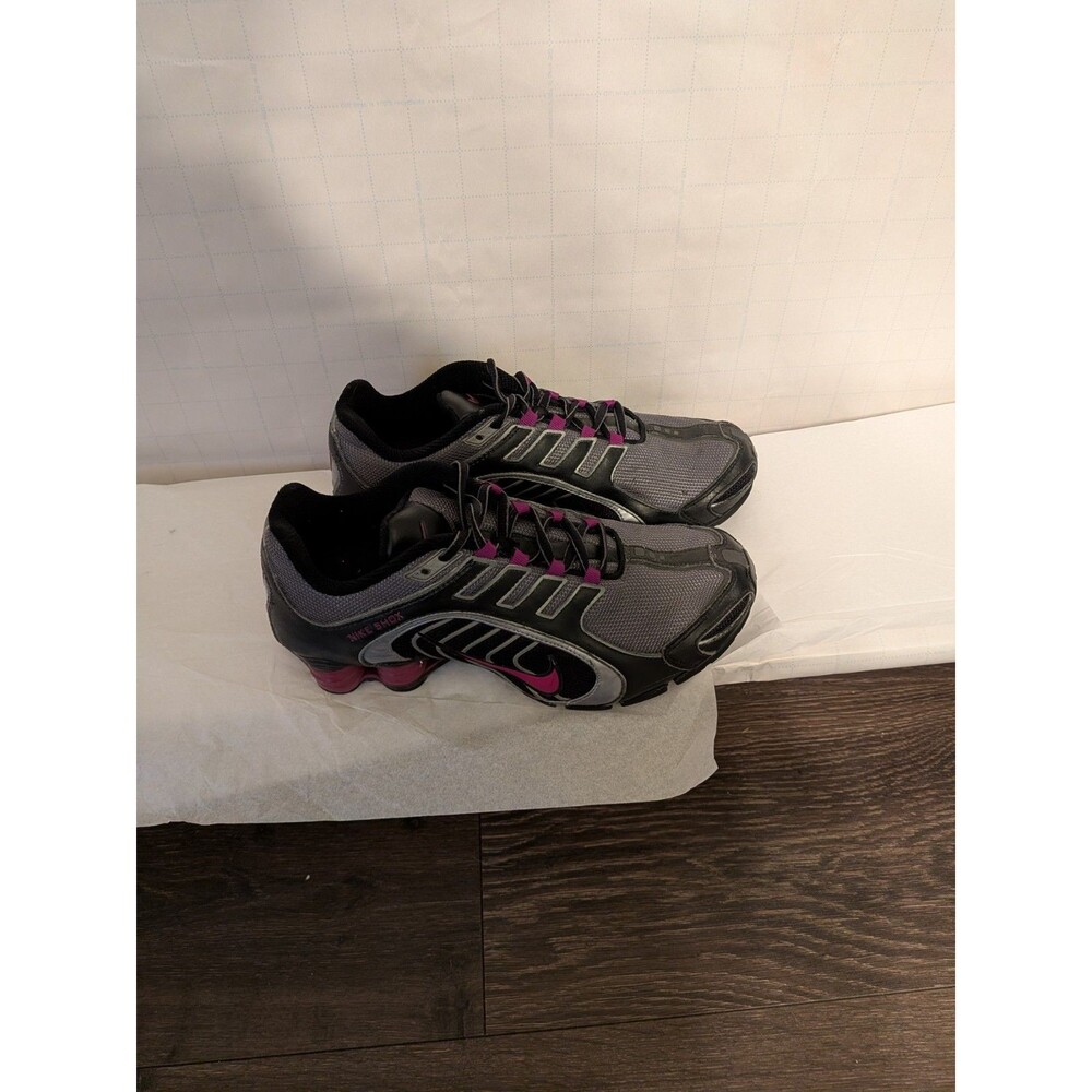 Nike Shox Navina Women's / Black, Metallic Silver, and Pink Blast / 8.5  U.S.